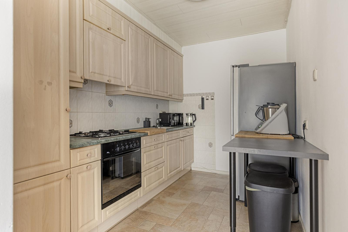 Tussenwoning te koop: Kastanjelaan 87, Drunen