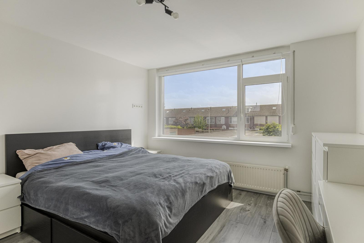 Tussenwoning te koop: Kastanjelaan 87, Drunen