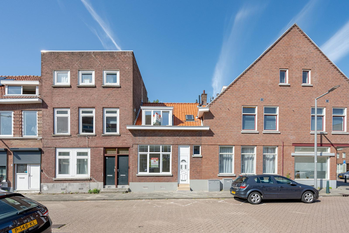 Tussenwoning te koop: Geervlietstraat 3, Rotterdam