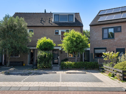 Moerbeigaarde 24