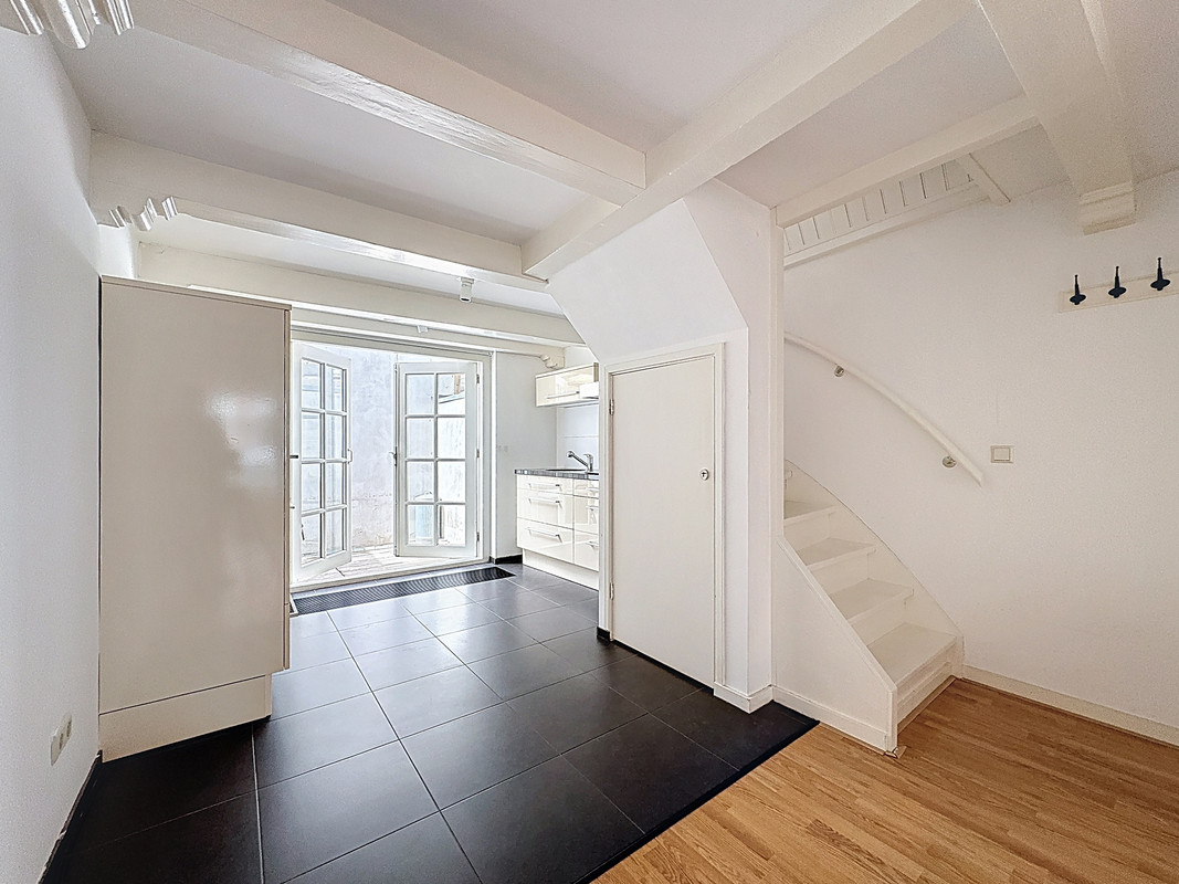 Appartement te huur: Kleine Houtstraat 22A, Haarlem