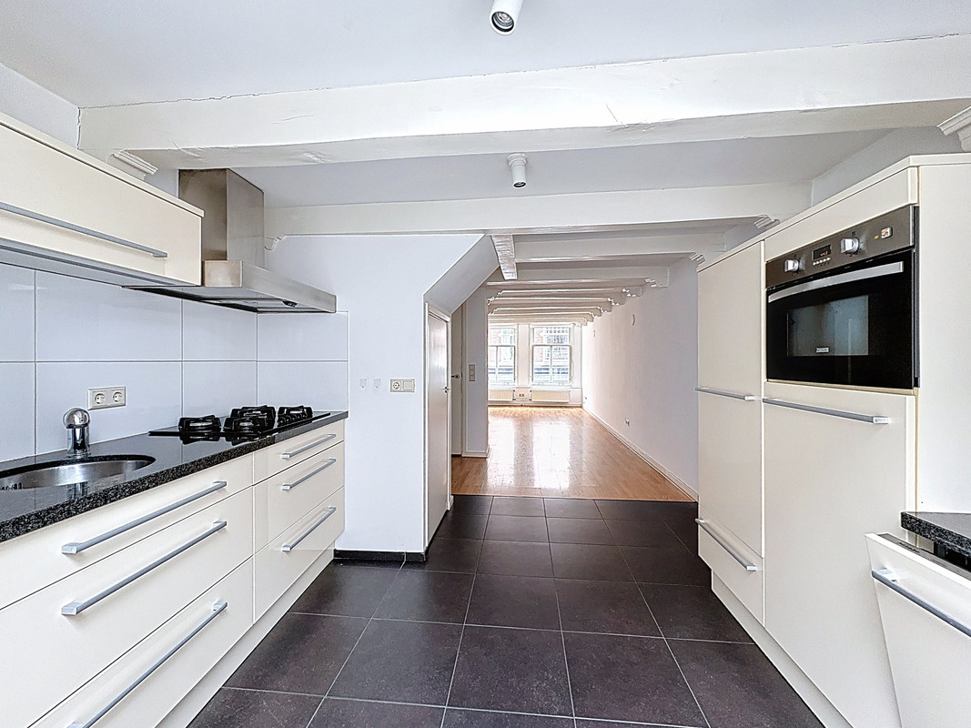 Appartement te huur: Kleine Houtstraat 22A, Haarlem