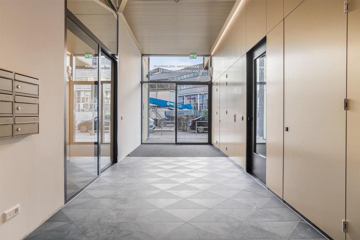 Appartement te koop: Mies van der Rohestraat 29, Hoofddorp