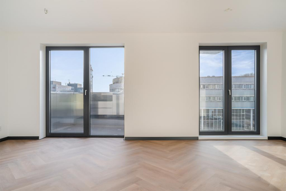 Appartement te koop: Mies van der Rohestraat 29, Hoofddorp