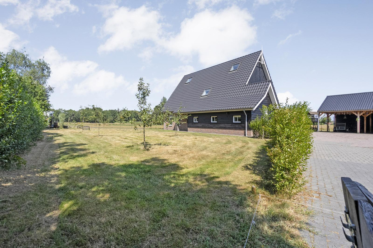 Vrijstaande woning te koop: De Oplegger 14, Rijssen