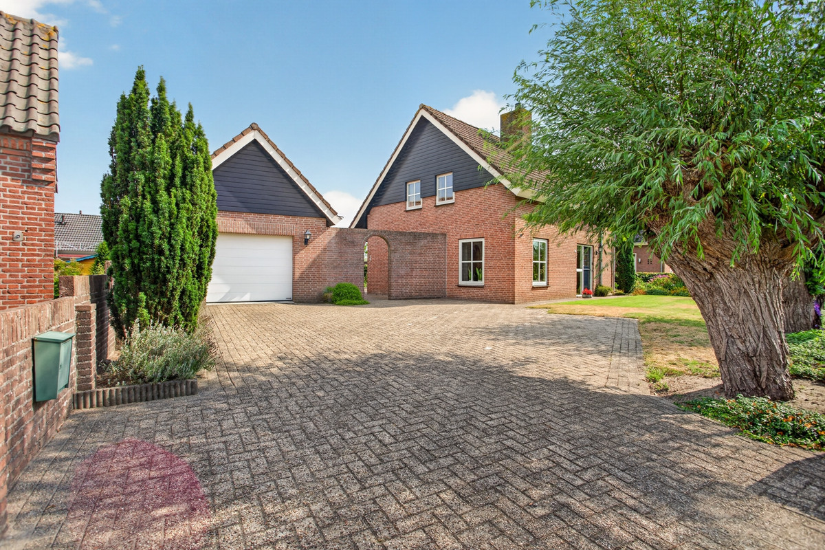 Vrijstaande woning te koop: Onderdijk 6B, Wagenberg