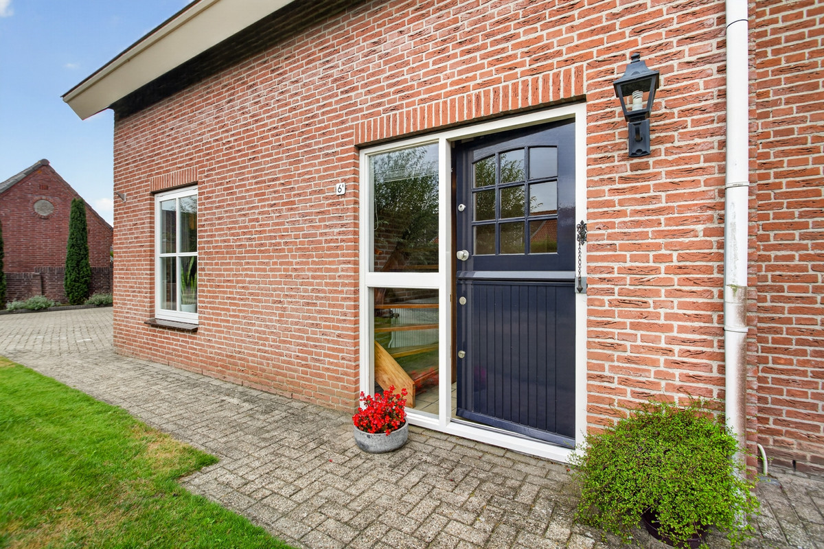 Vrijstaande woning te koop: Onderdijk 6B, Wagenberg