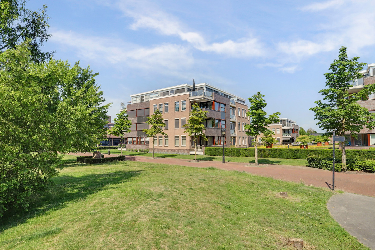 Appartement te koop: Eikenburg 144, Eersel