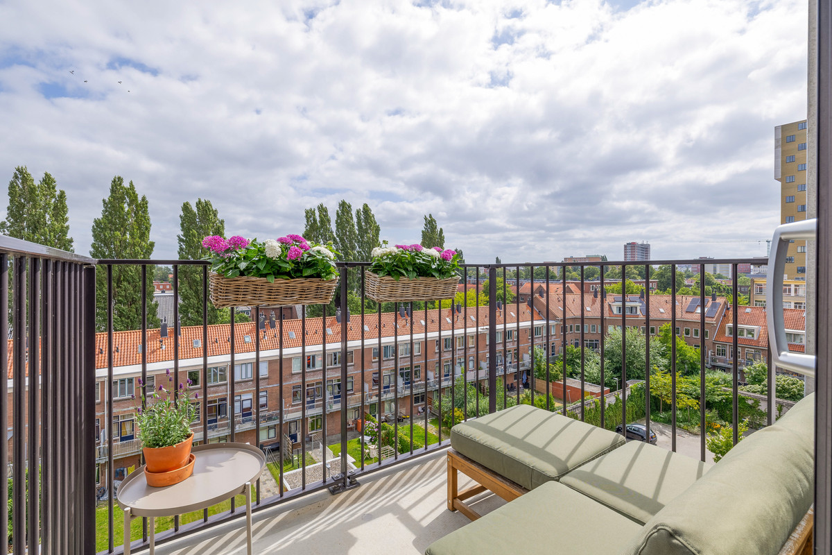 Appartement te koop: Oosterhamrikkade 101-16, Groningen