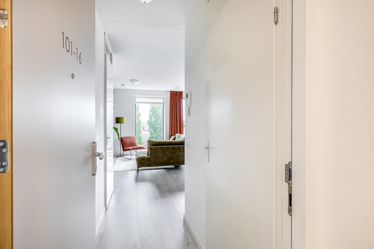 Appartement te koop: Oosterhamrikkade 101-16, Groningen