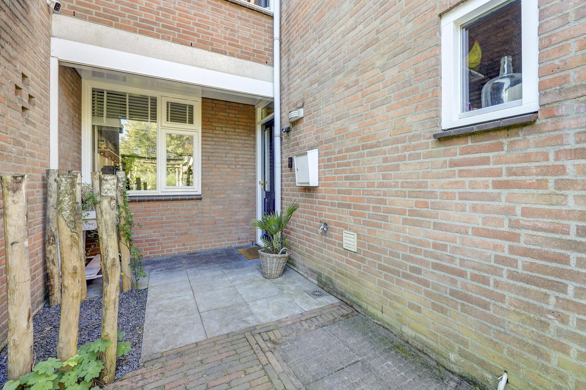 Tussenwoning te koop: Mozartlaan 29, Waalwijk