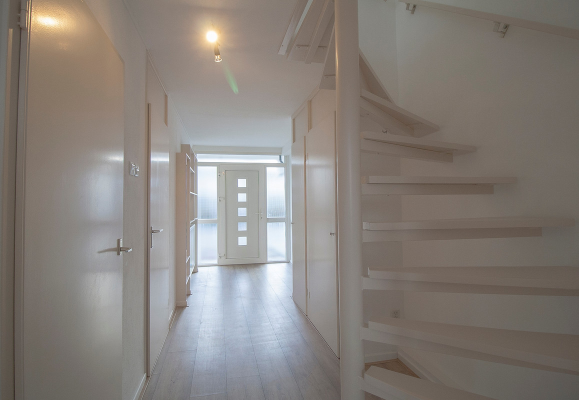 Tussenwoning te huur: Langs De Baan 52, Uithoorn
