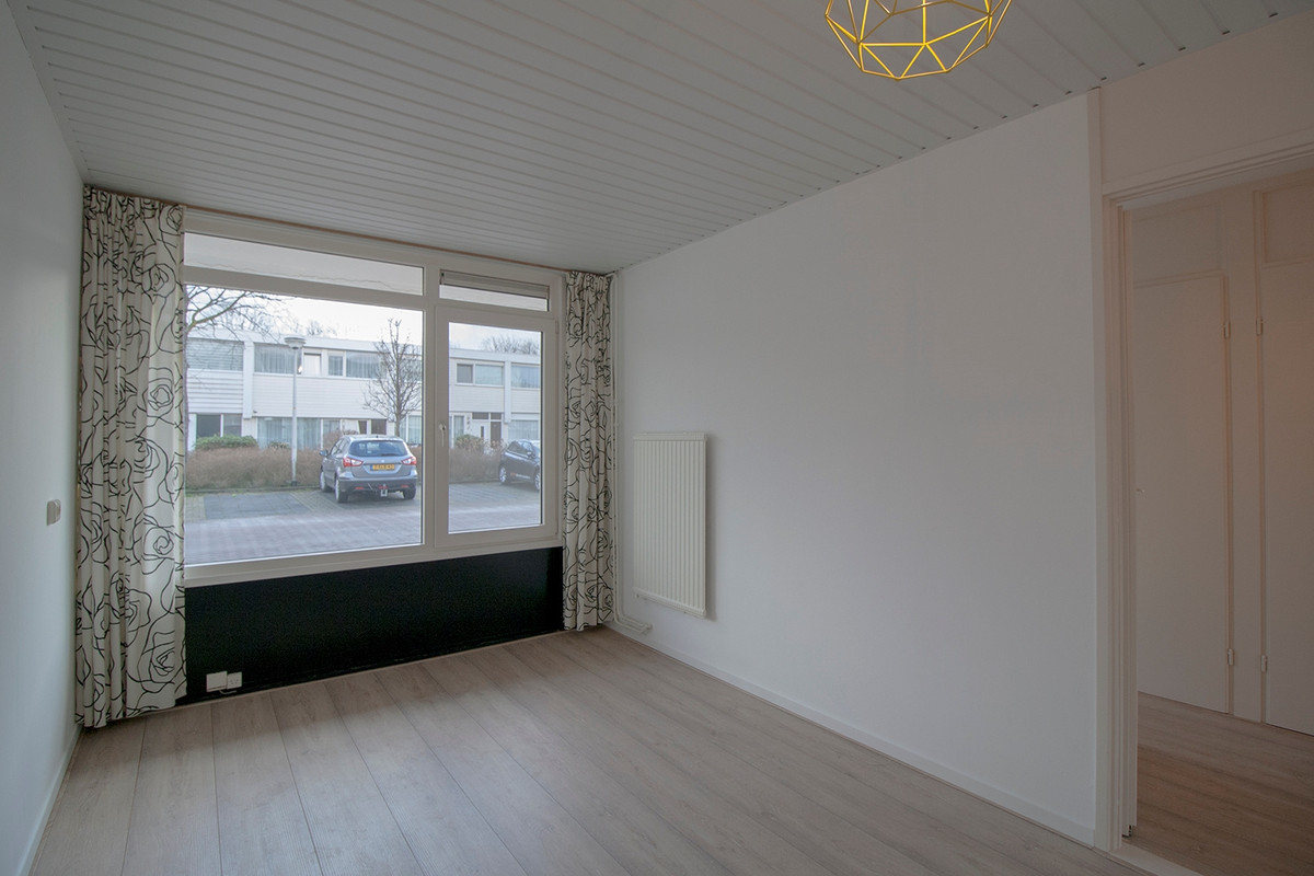 Tussenwoning te huur: Langs De Baan 52, Uithoorn