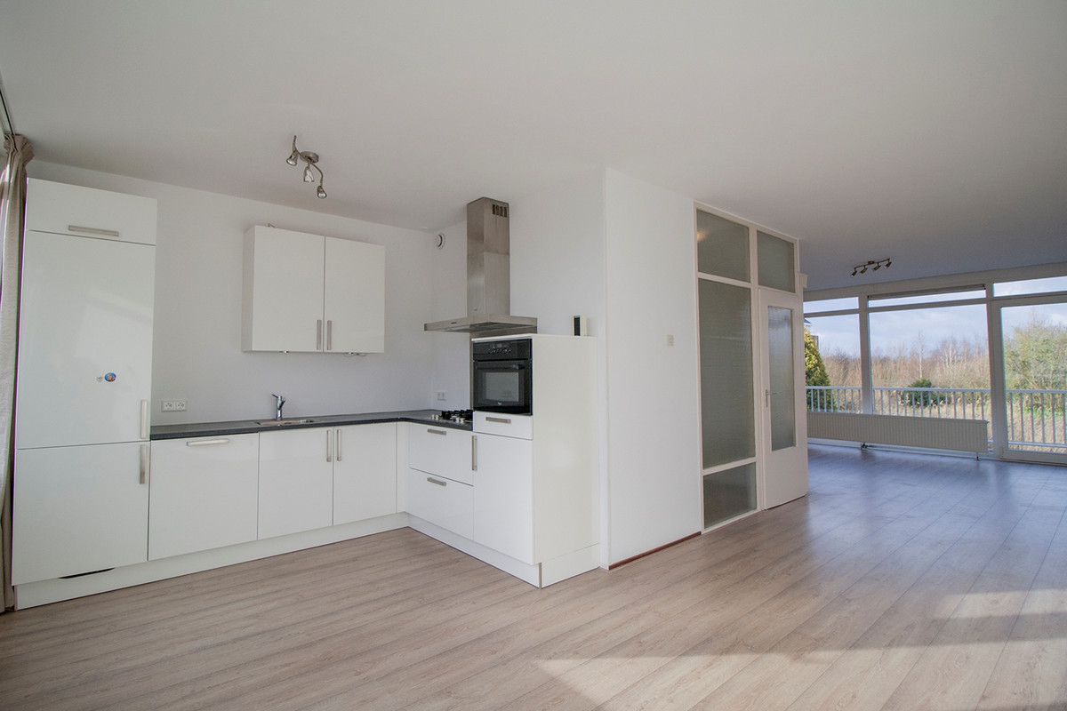 Tussenwoning te huur: Langs De Baan 52, Uithoorn