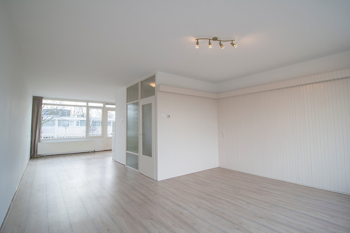 Tussenwoning te huur: Langs De Baan 52, Uithoorn