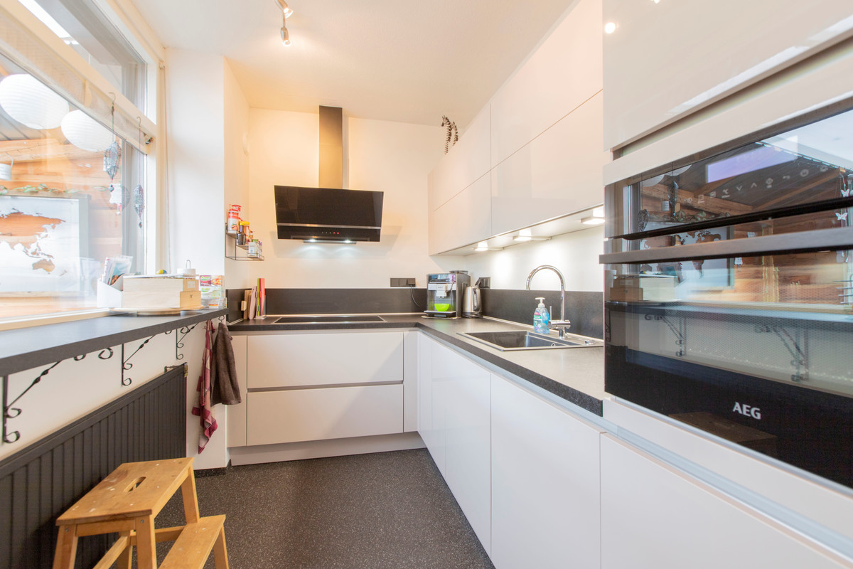 Hoekwoning te koop: Prins Willemstraat 78, Hoensbroek