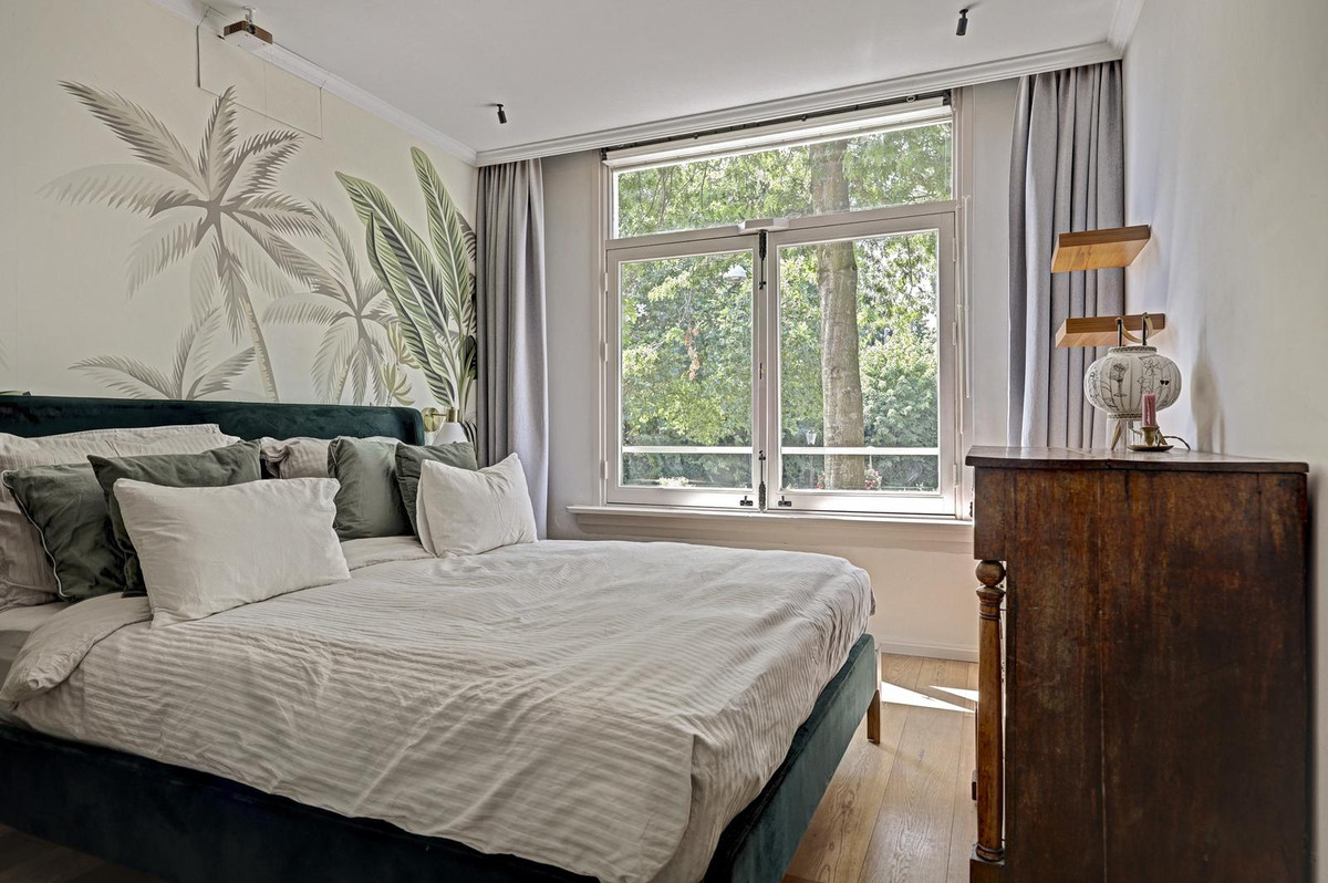 Studio te koop: Spaarndammerstraat 30B, Amsterdam