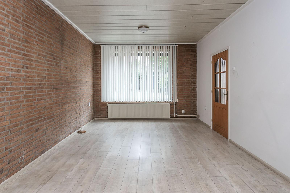 Twee-onder-één-kap te koop: Bouwbergstraat 23, Schinveld