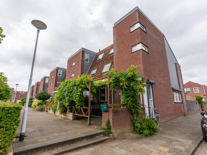 Oranjestraat 29