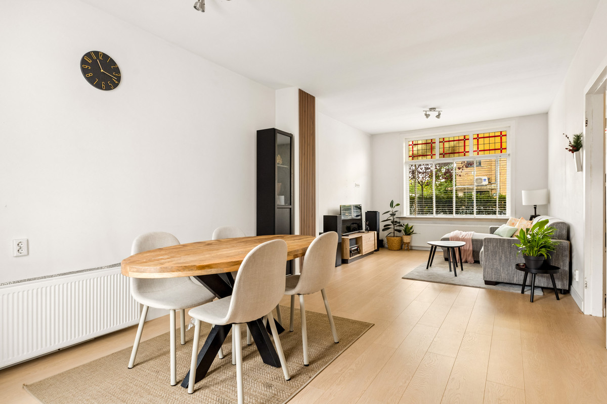 Twee-onder-één-kap te koop: Liebergerweg 39, Hilversum