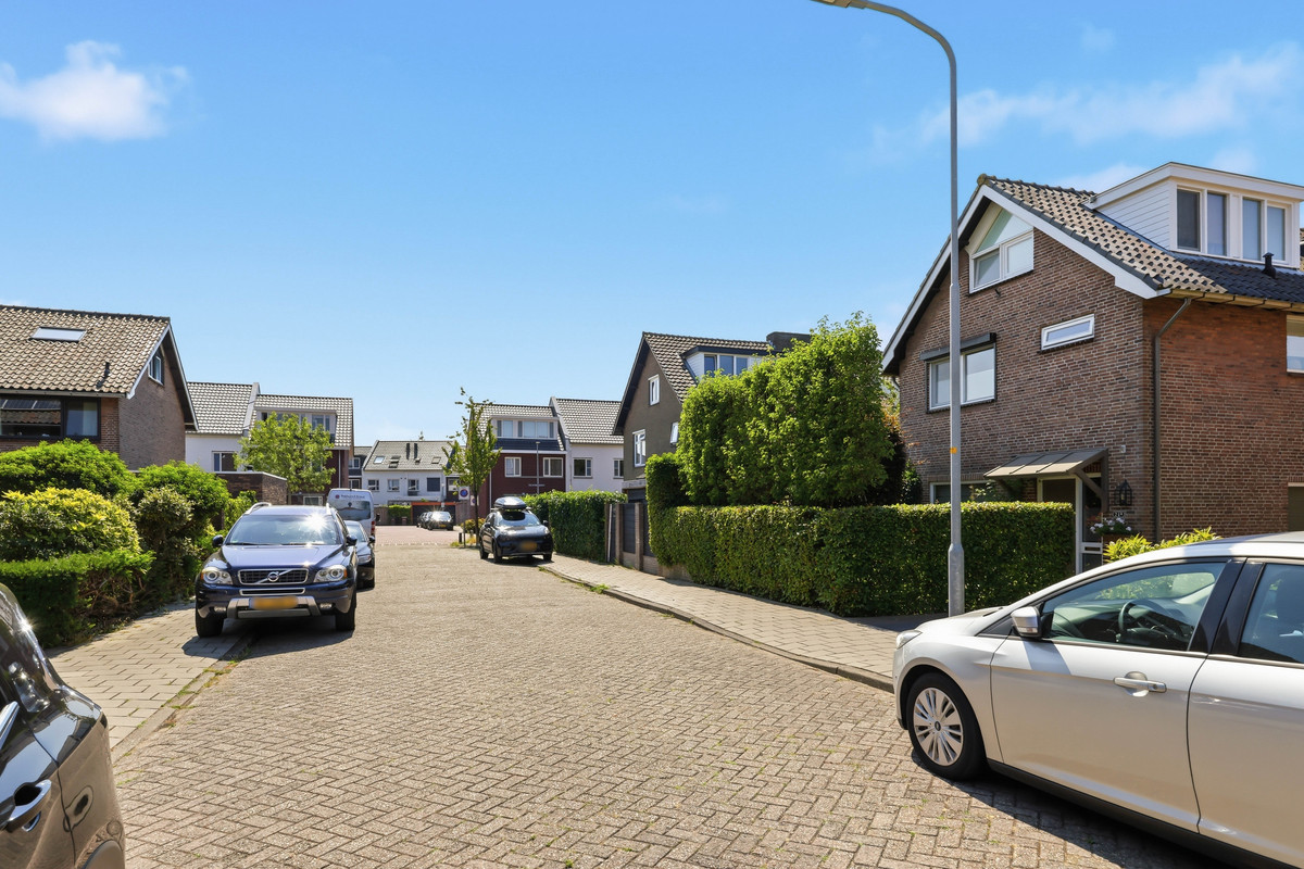 Vrijstaande woning te koop: De Terp 24A, Uitgeest