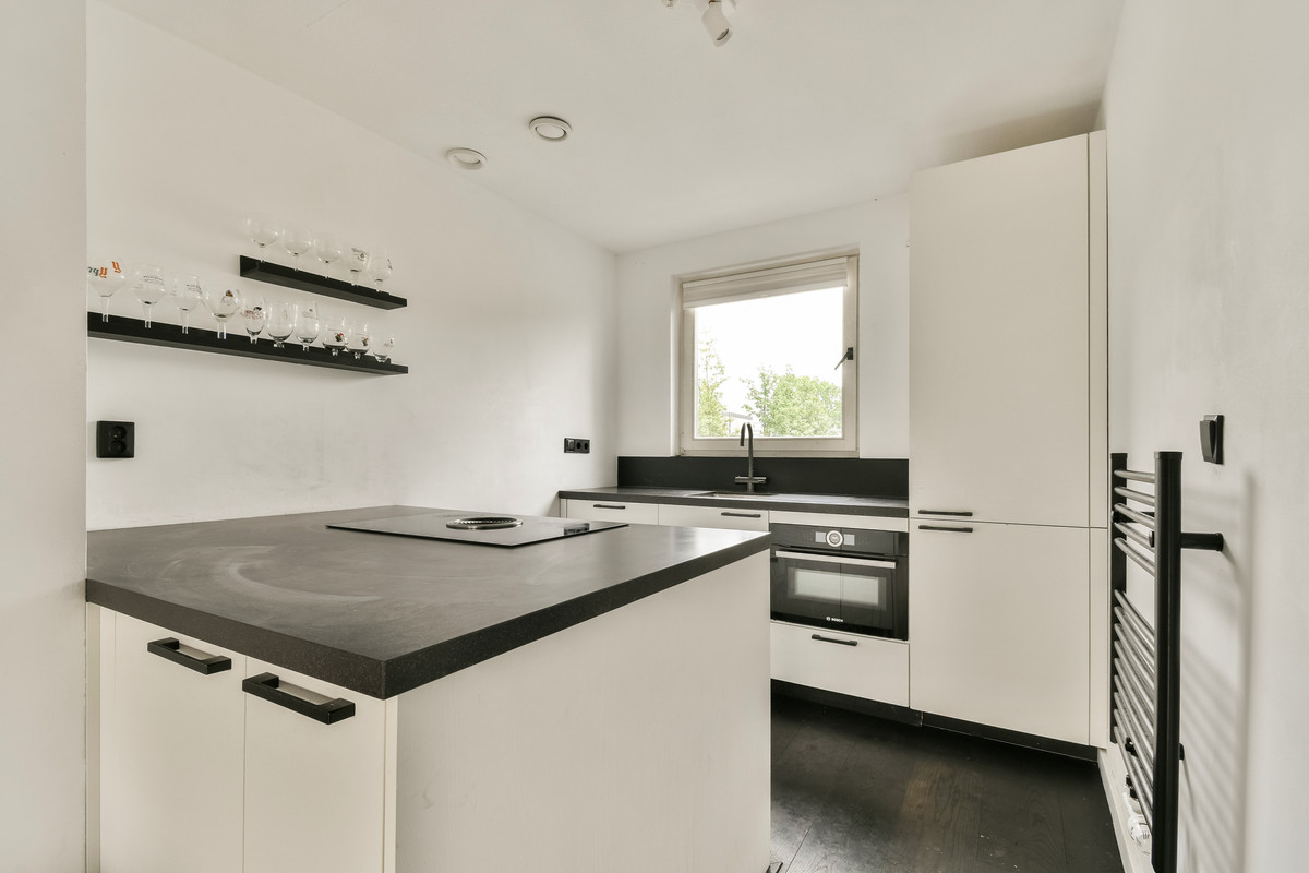 Appartement te koop: Duke Ellingtonstraat 60, Amsterdam
