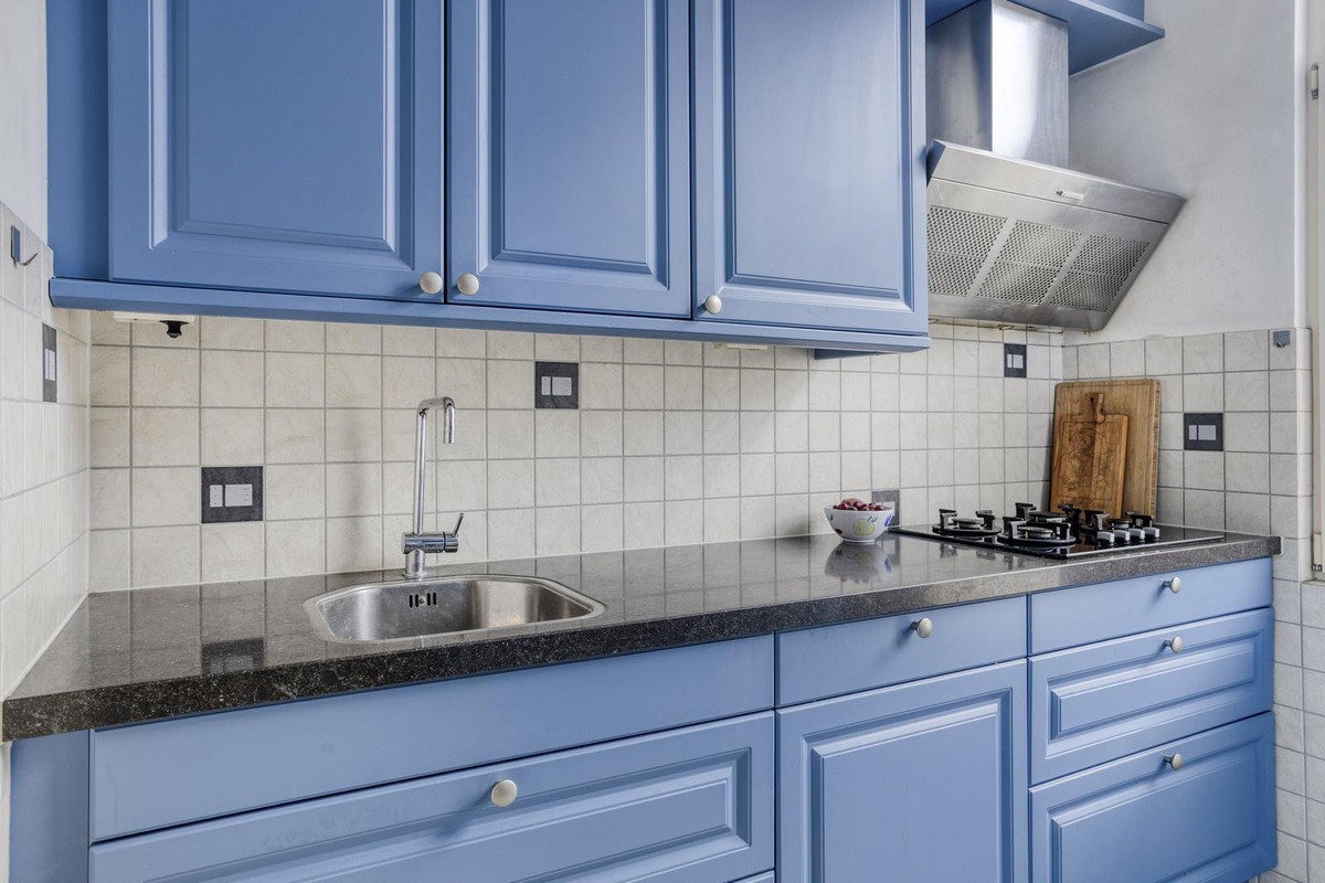 Tussenwoning te koop: Burgemeester Hulshofstraat 7, Bergen Op Zoom