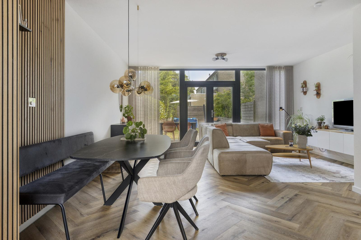 Tussenwoning te koop: Hunzestraat 6, Oost-Souburg