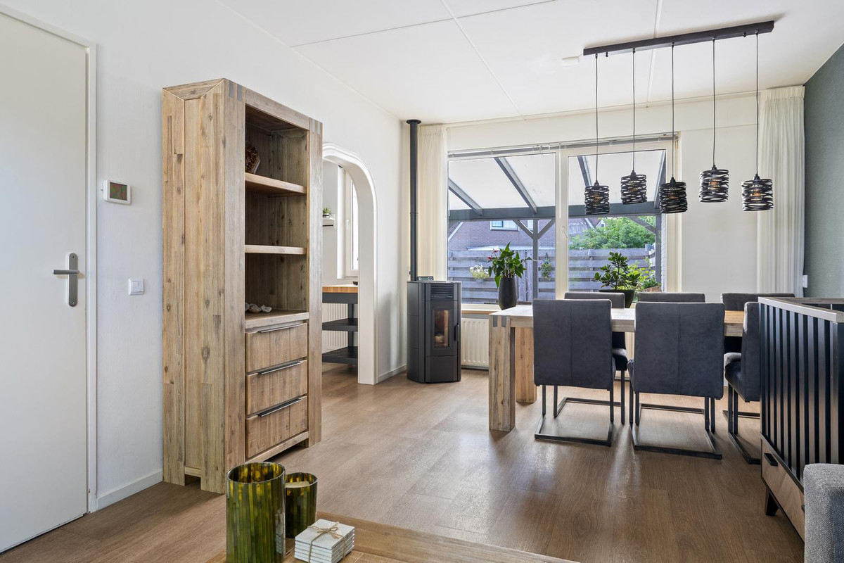 Hoekwoning te koop: Uithof 132, Schoonebeek