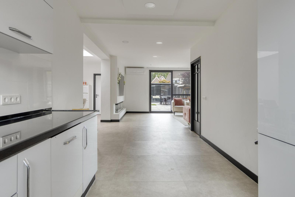 Tussenwoning te koop: Jan van Scorelstraat 39, Oosterhout