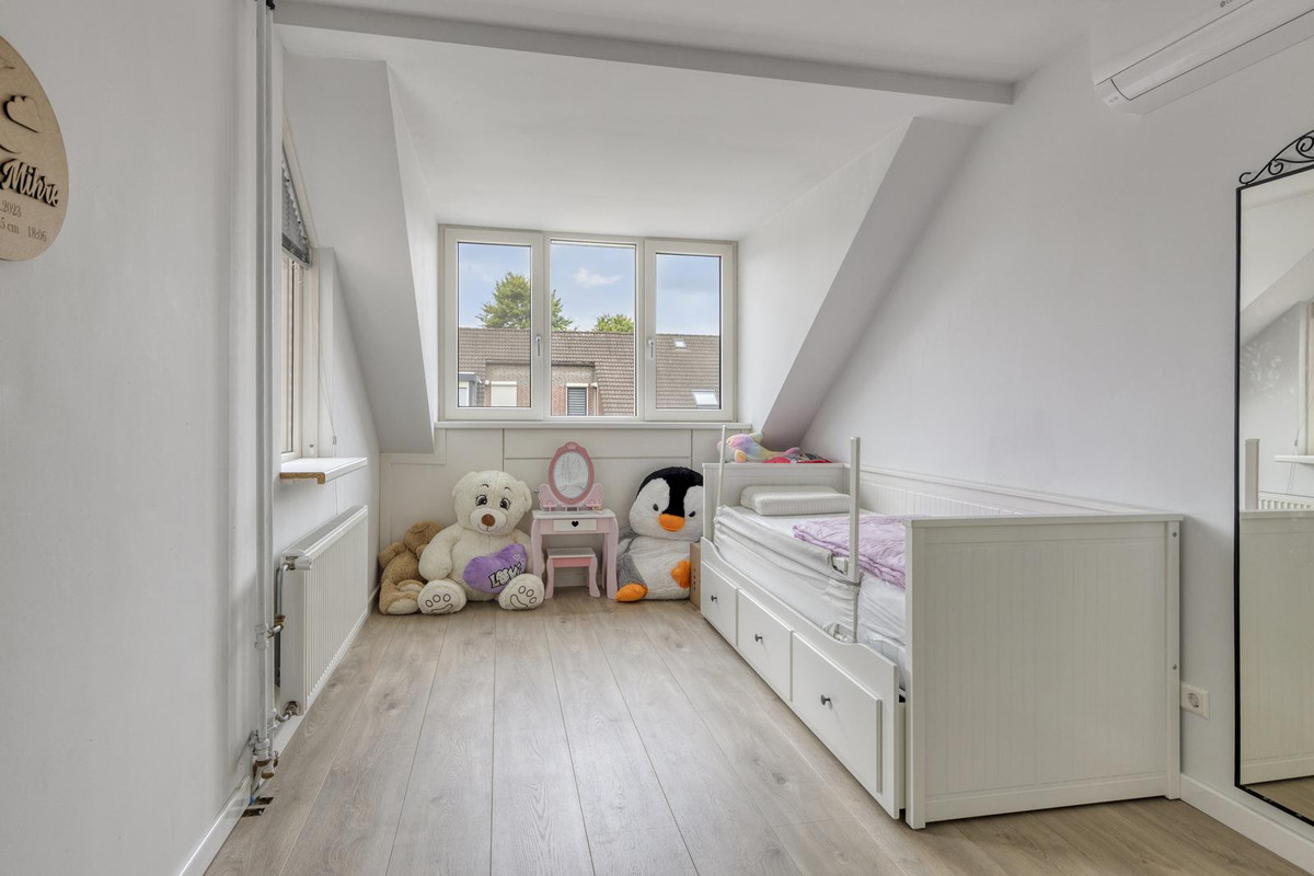 Tussenwoning te koop: Jan van Scorelstraat 39, Oosterhout