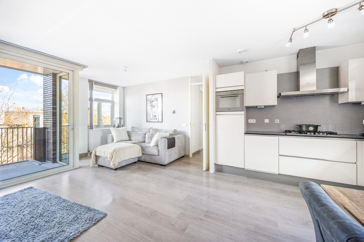 Appartement te koop: Landscheidingstraat 33, Leidschendam