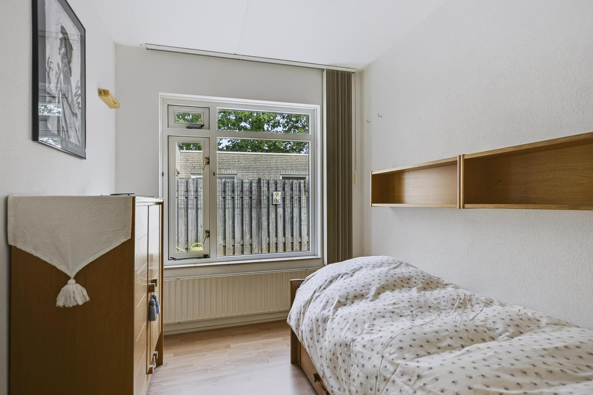 Tussenwoning te koop: Plevier 17, Veldhoven
