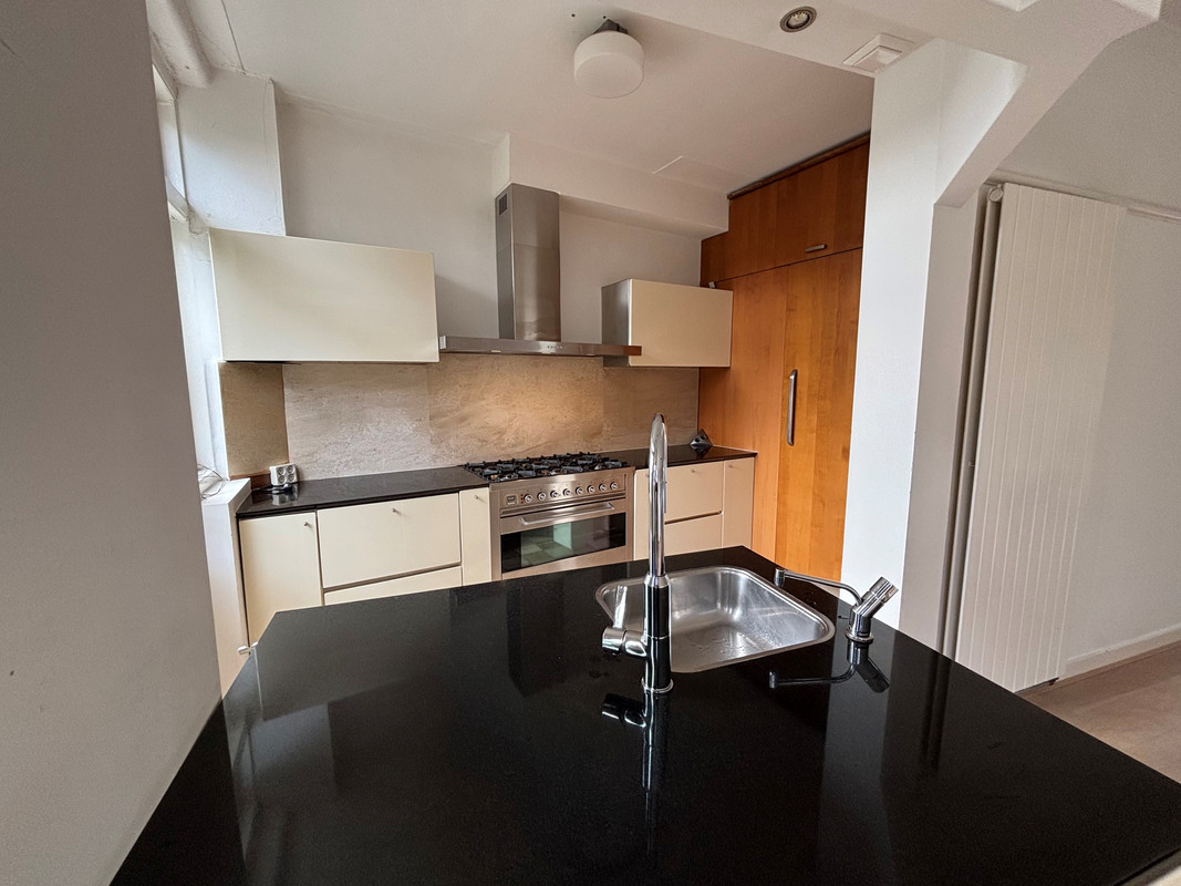Appartement te huur: Jan Willem Brouwersstraat 13-2, Amsterdam