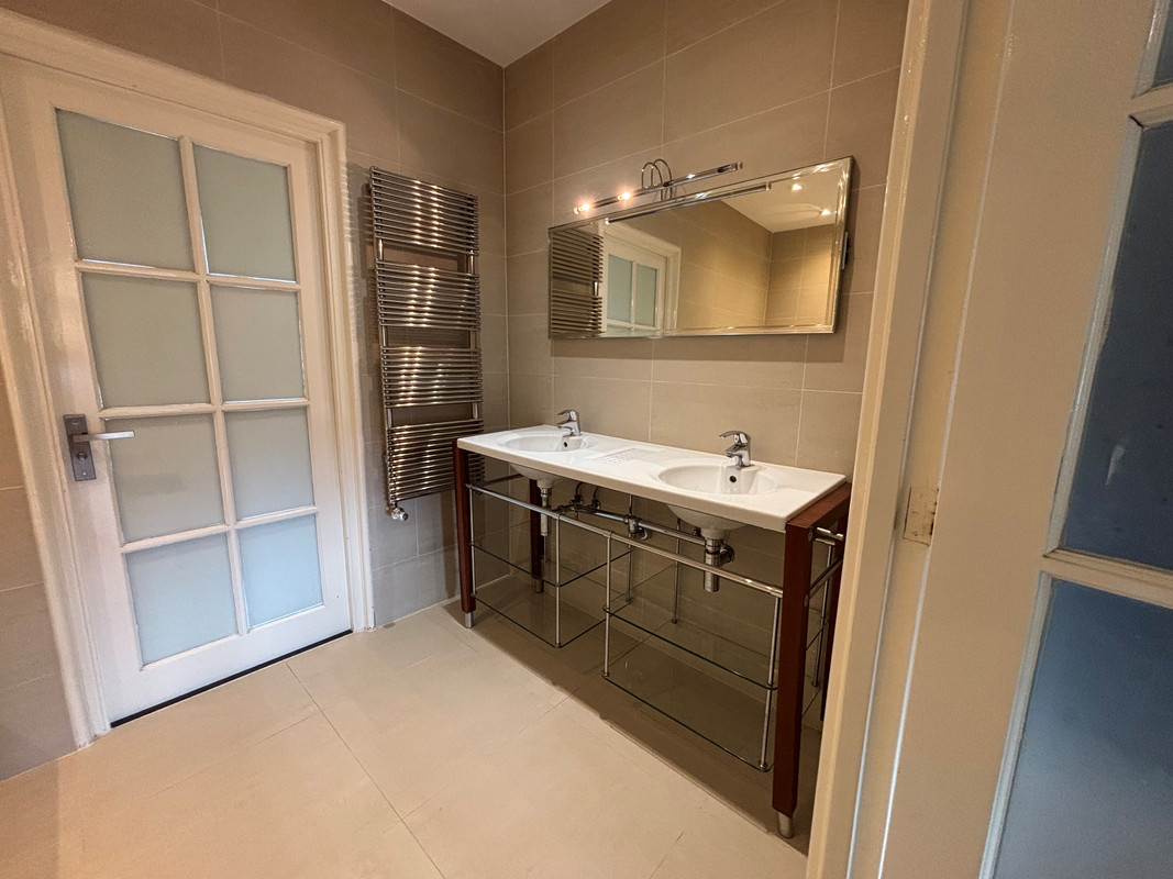 Appartement te huur: Jan Willem Brouwersstraat 13-2, Amsterdam