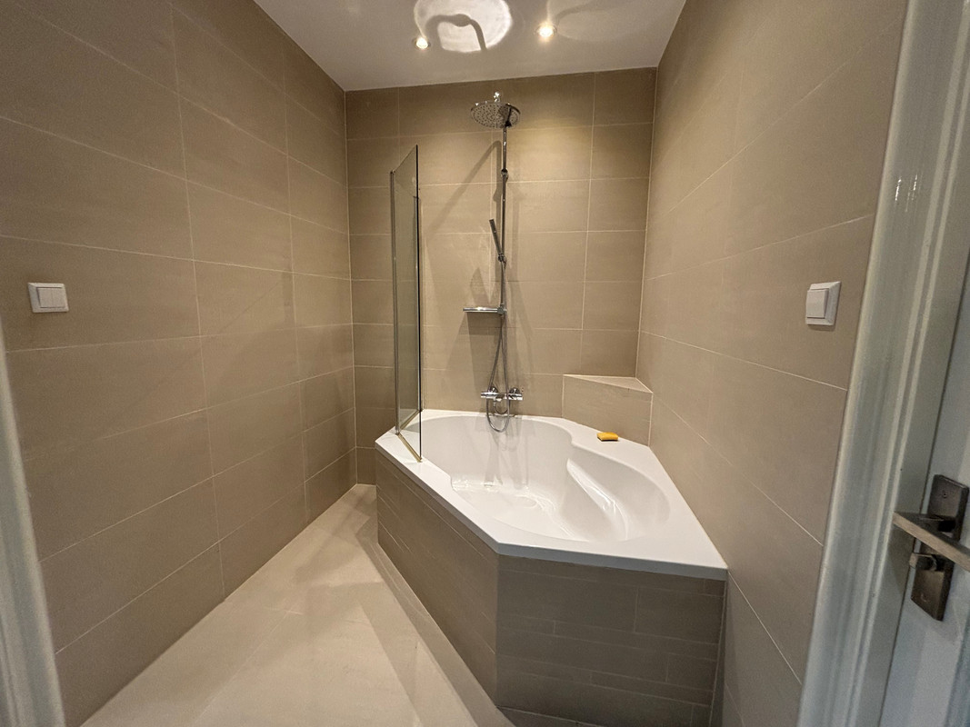 Appartement te huur: Jan Willem Brouwersstraat 13-2, Amsterdam