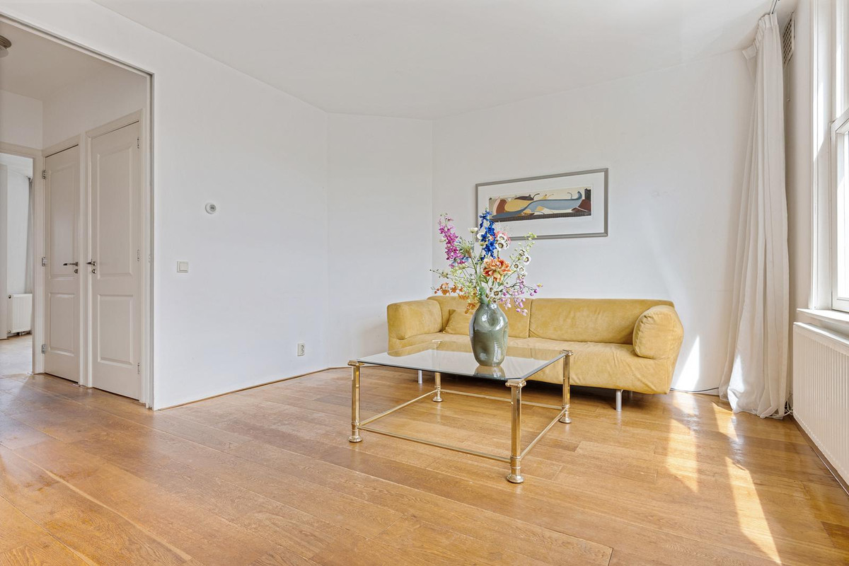 Appartement te koop: Joos de Moorstraat 3-3, Amsterdam