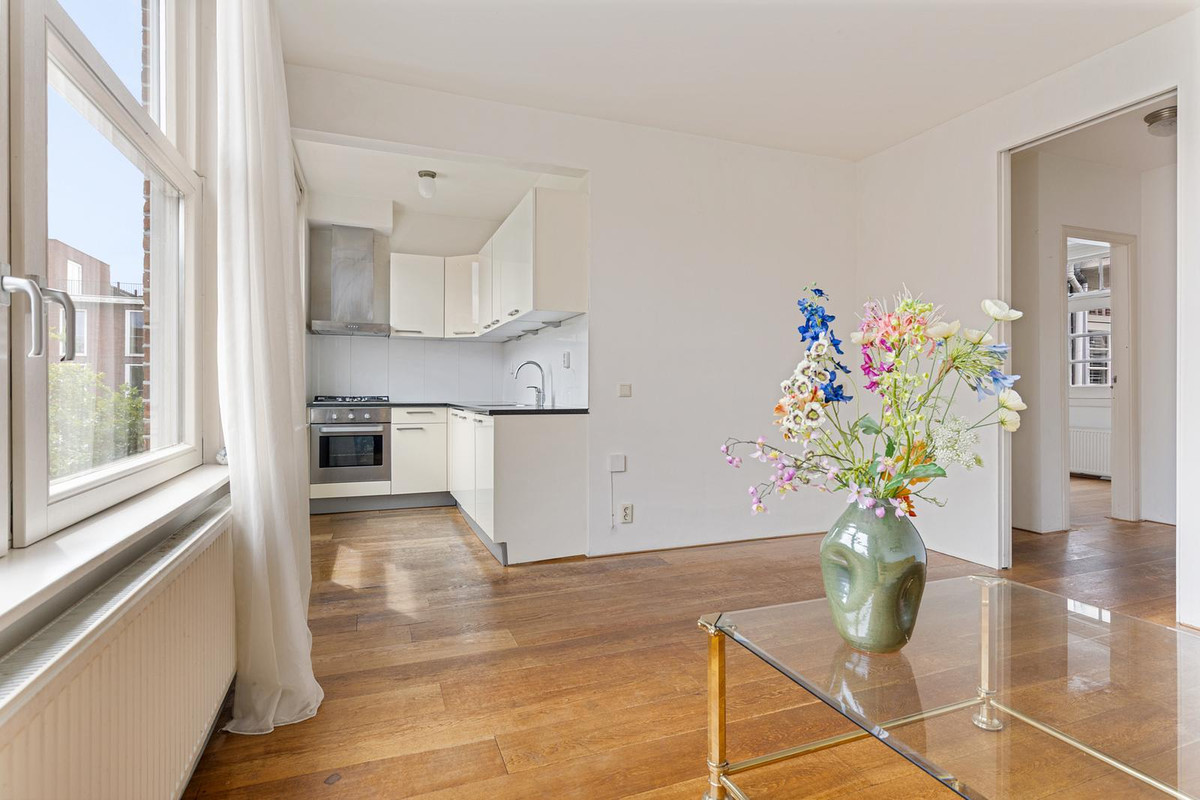 Appartement te koop: Joos de Moorstraat 3-3, Amsterdam