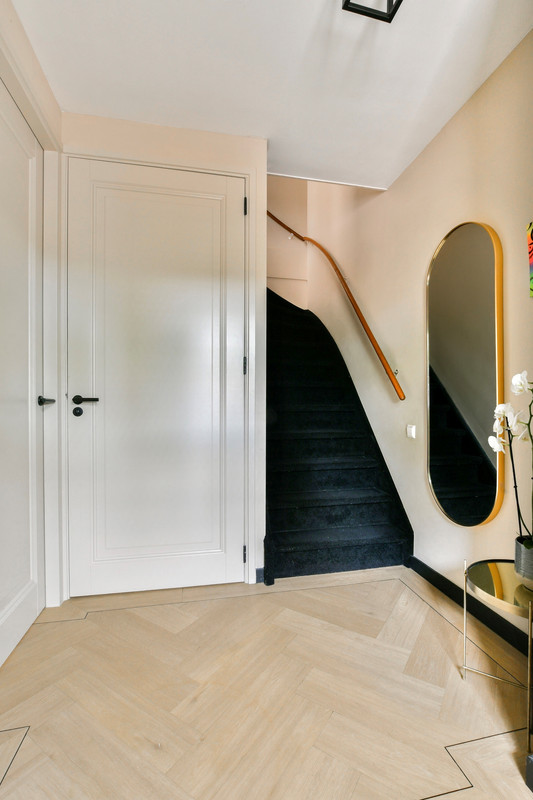 Tussenwoning te koop: Abbenbroekstraat 12, Zaandam