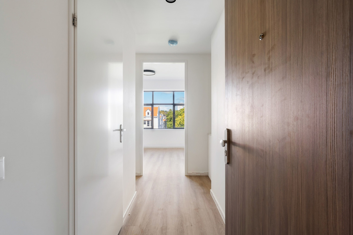 Appartement te huur: Louis Couperusplein 4P, 'S-Gravenhage