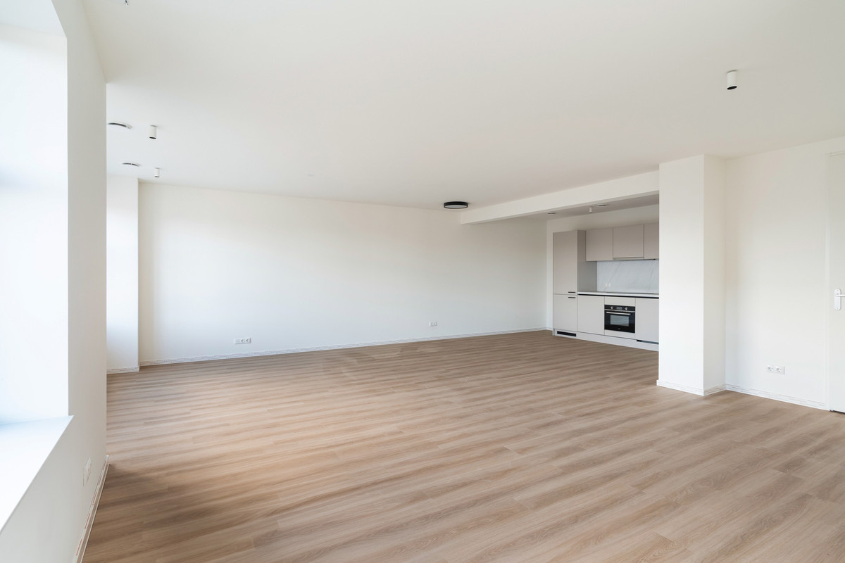 Appartement te huur: Louis Couperusplein 4J, 'S-Gravenhage