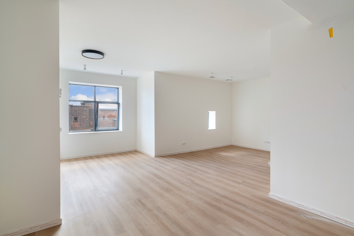 Appartement te huur: Louis Couperusplein 4H, 'S-Gravenhage