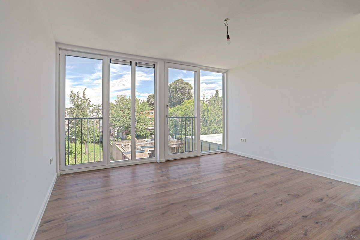 Appartement te koop: Bredaseweg 129B, Tilburg