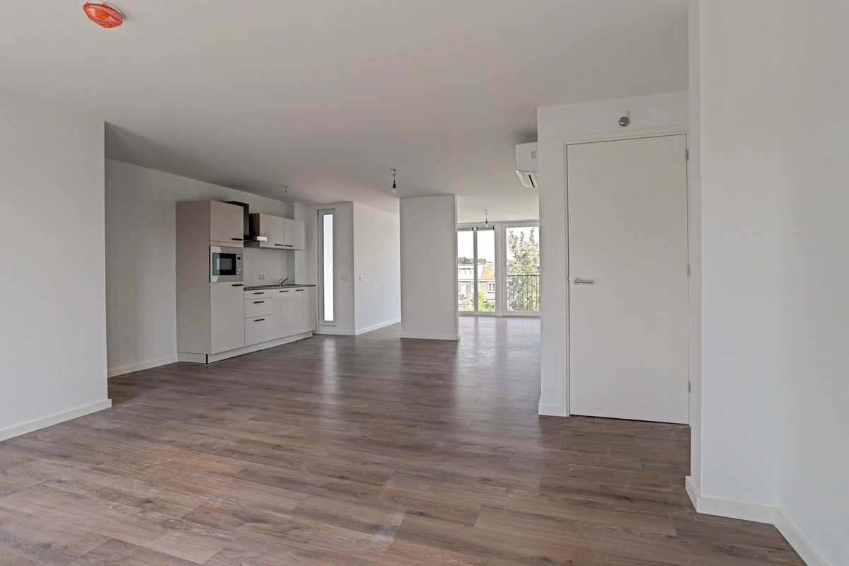 Appartement te koop: Bredaseweg 129B, Tilburg