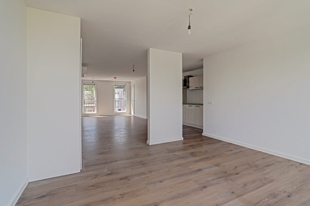 Appartement te koop: Bredaseweg 129B, Tilburg