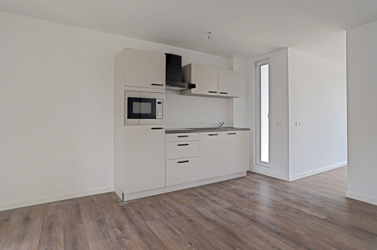 Appartement te koop: Bredaseweg 129B, Tilburg