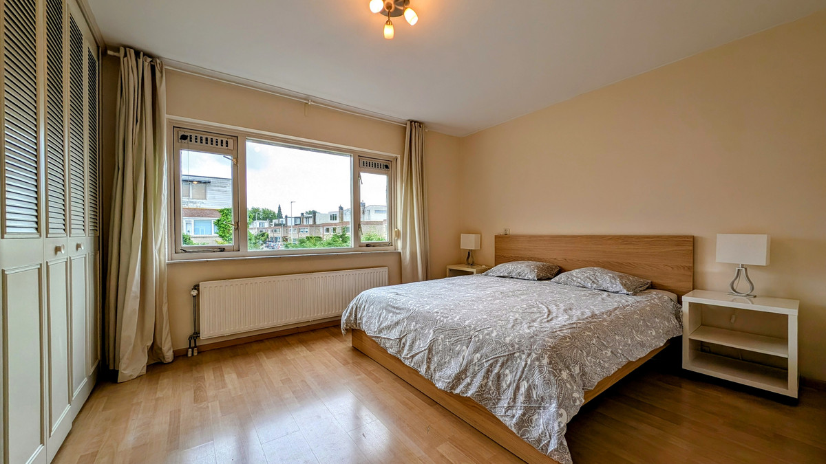 Hoekwoning te huur: Riet Blom-Mouritsstraat 2, Rotterdam