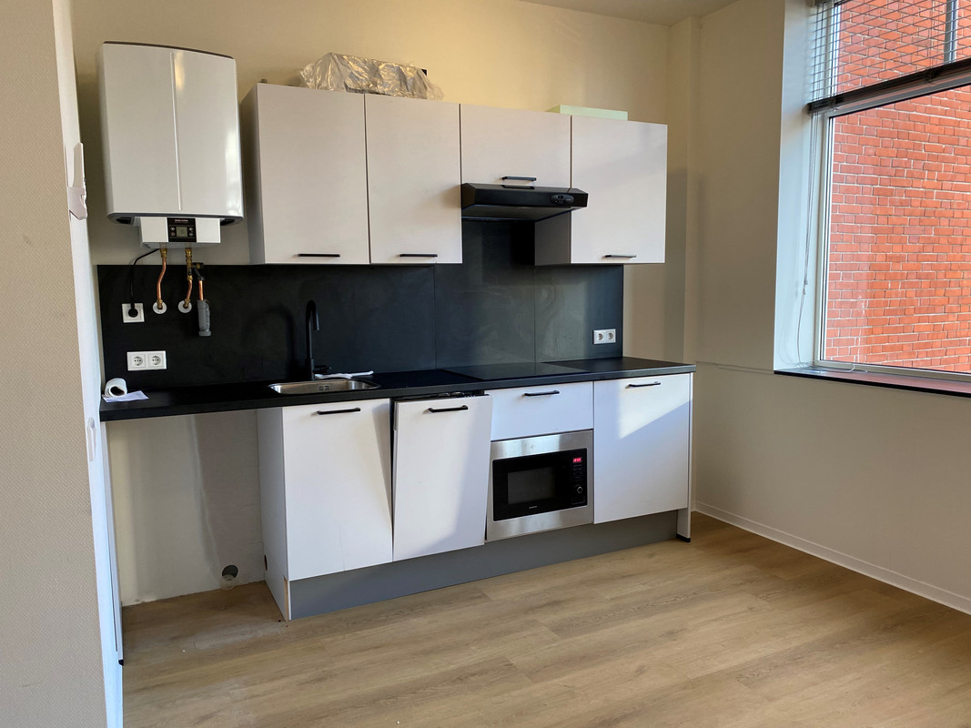 Studio te huur: Helperpark 302-25, Groningen