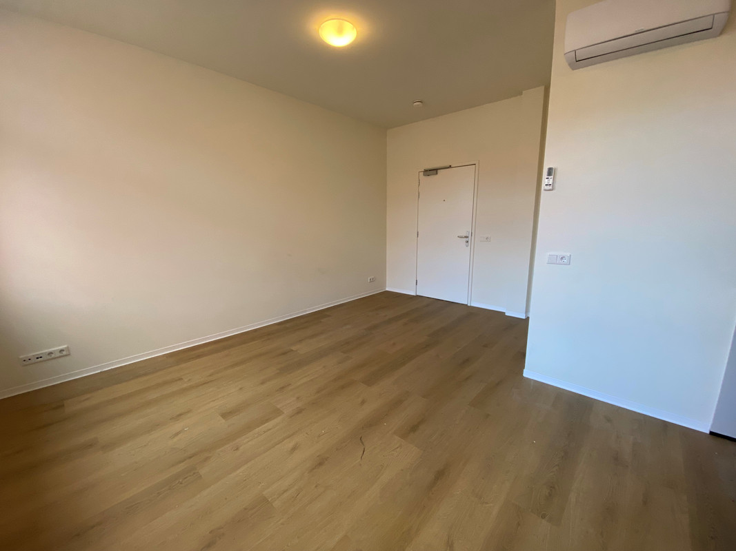 Studio te huur: Helperpark 302-25, Groningen