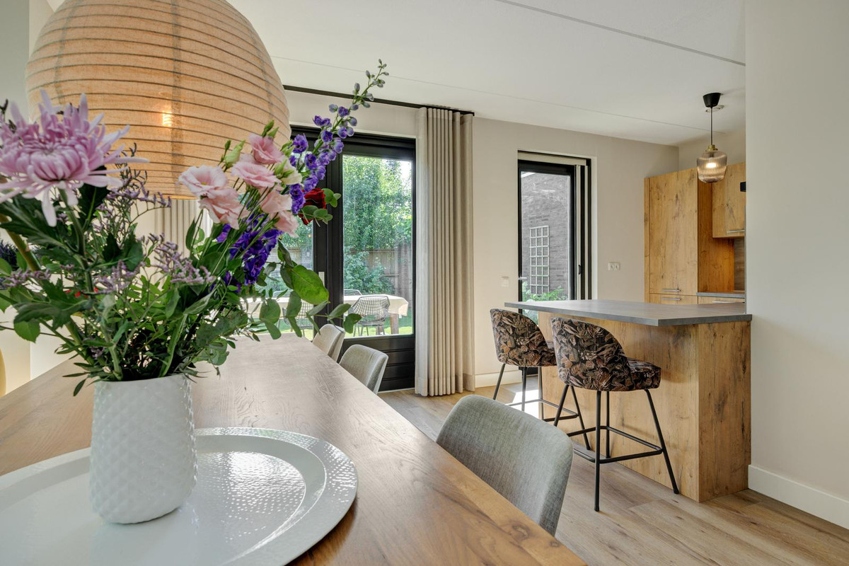 Hoekwoning te koop: Biezenloop 126, Heesch